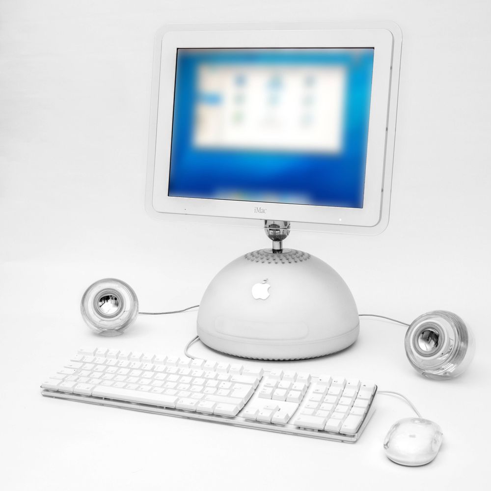 iMac G4 lamp computer with keyboard, mouse, and spherical speakers, 2002